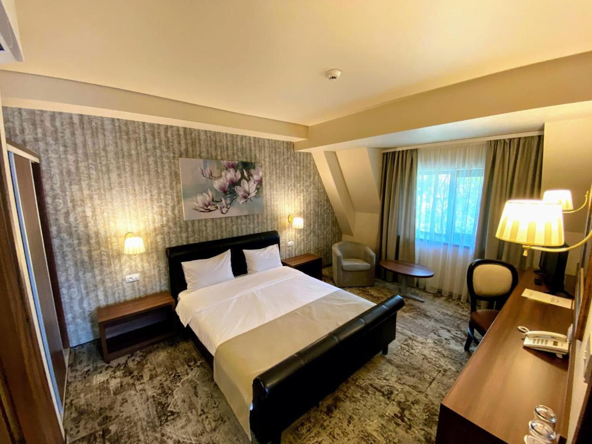 Hotel Arnia Iasi Eksteriør bilde