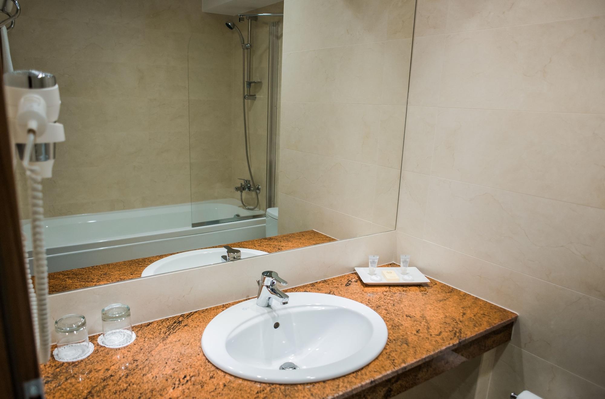 Hotel Arnia Iasi Eksteriør bilde