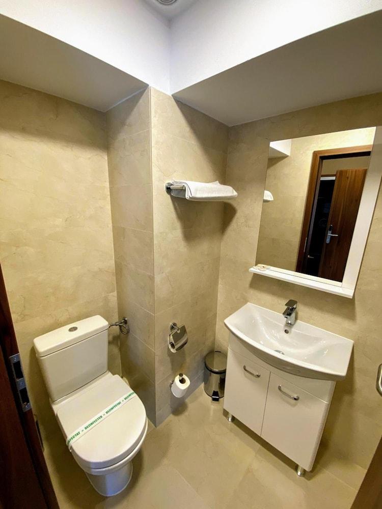 Hotel Arnia Iasi Eksteriør bilde