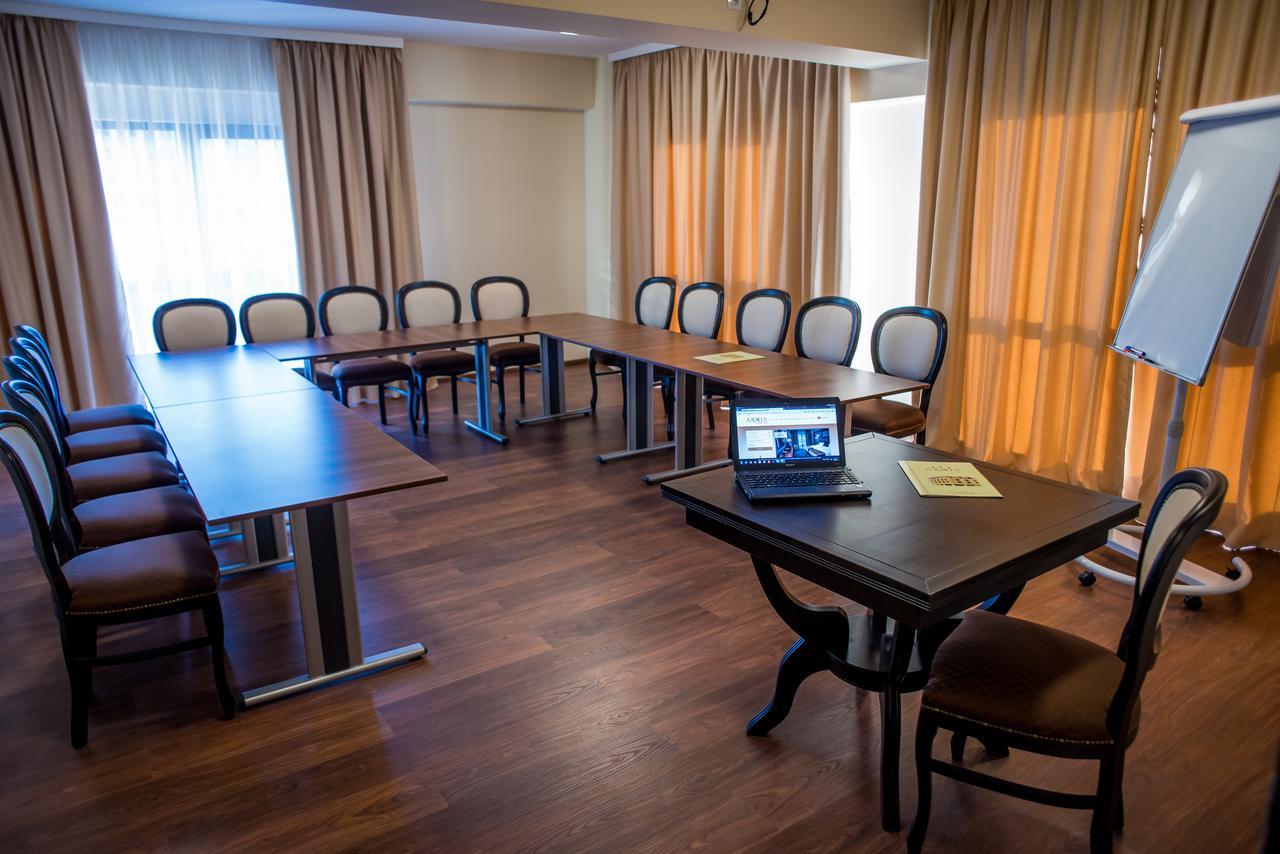 Hotel Arnia Iasi Eksteriør bilde