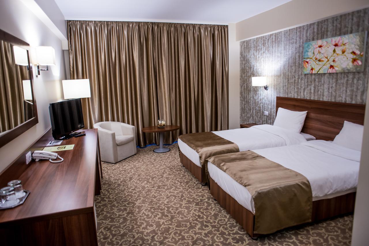 Hotel Arnia Iasi Eksteriør bilde