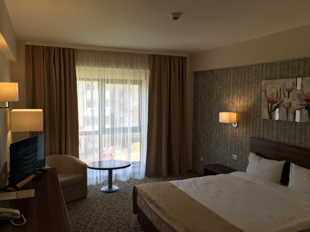 Hotel Arnia Iasi Eksteriør bilde