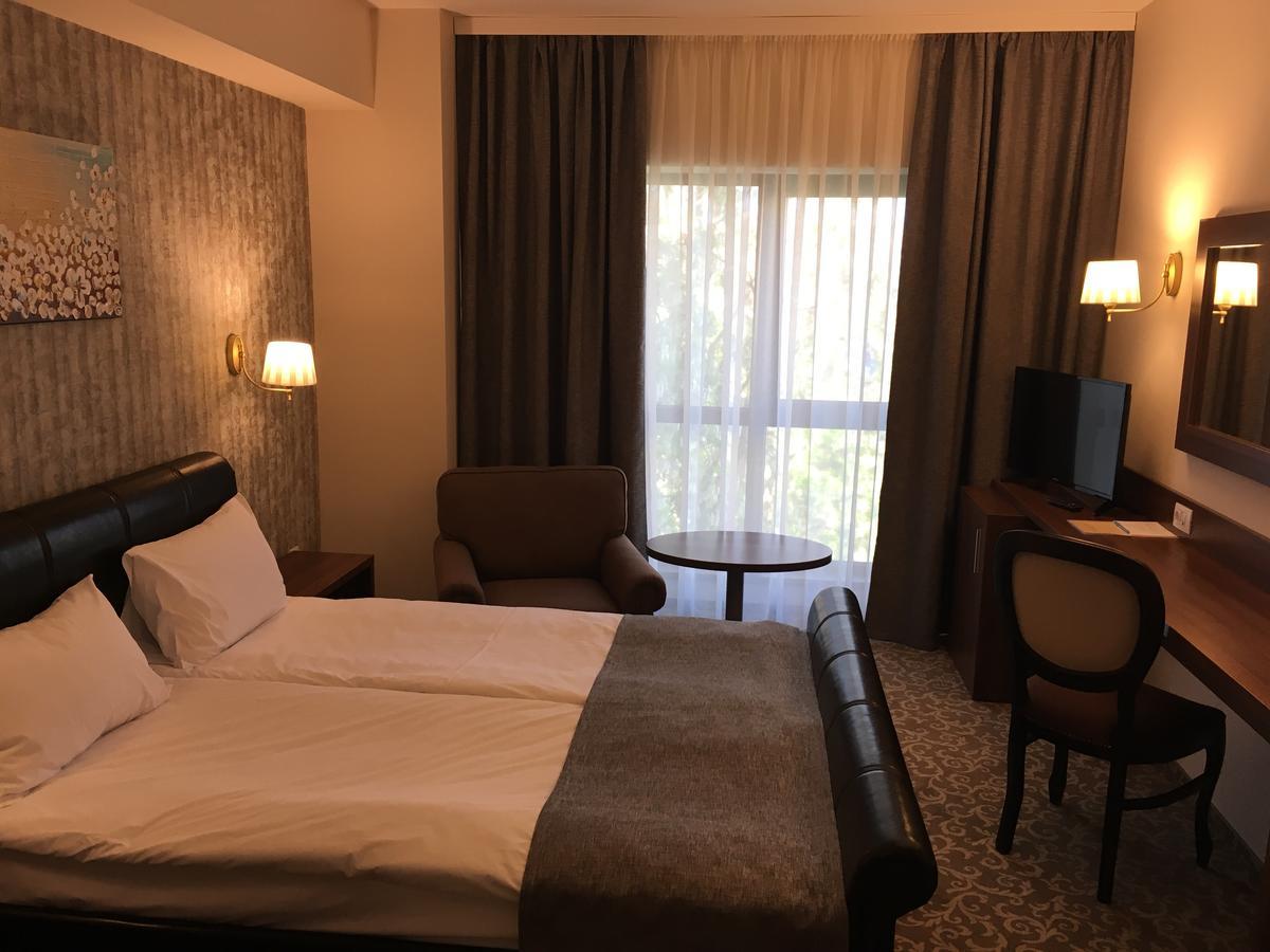 Hotel Arnia Iasi Eksteriør bilde