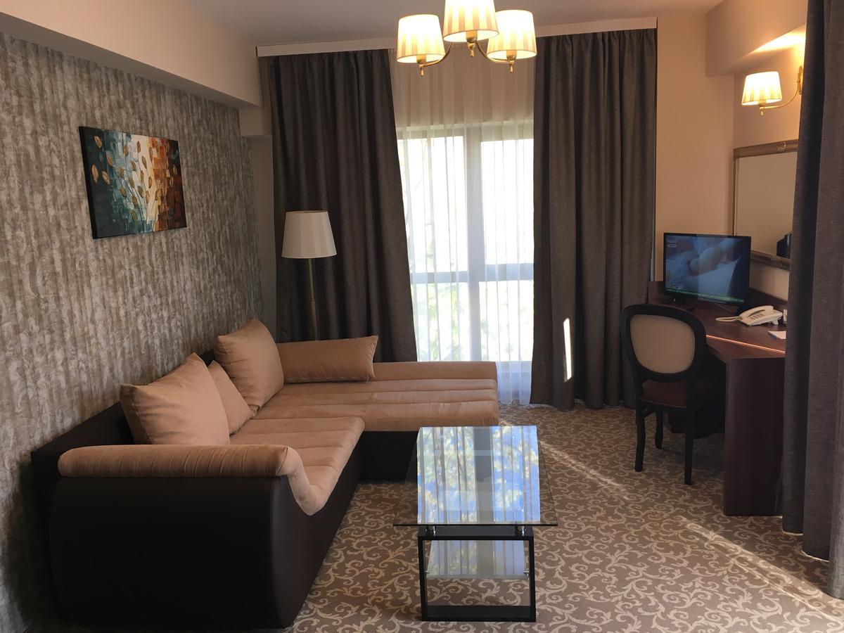 Hotel Arnia Iasi Eksteriør bilde