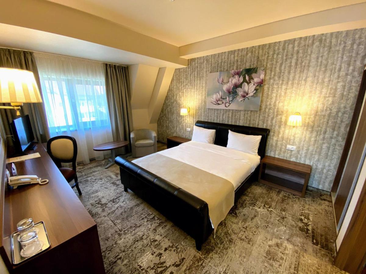 Hotel Arnia Iasi Eksteriør bilde